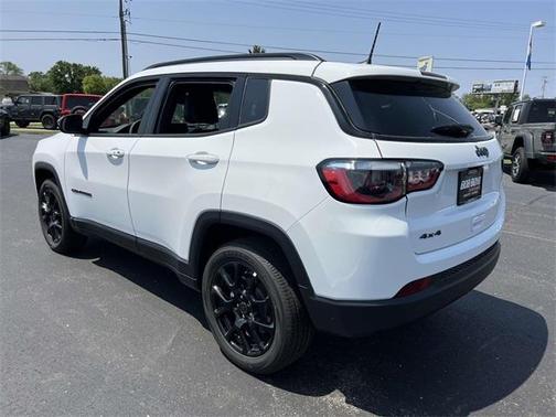 2025 Jeep Compass Latitude
