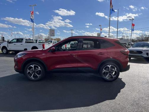 2025 Ford Escape ST-Line Select