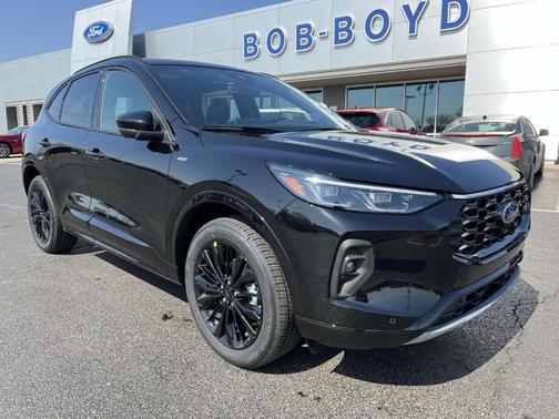 2025 Ford Escape ST-Line Elite