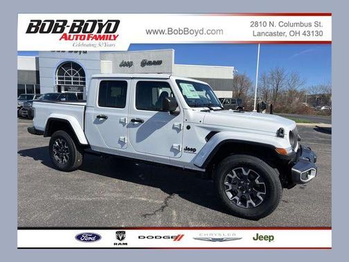 Bright White Clearcoat 2026 Jeep Gladiator Sport