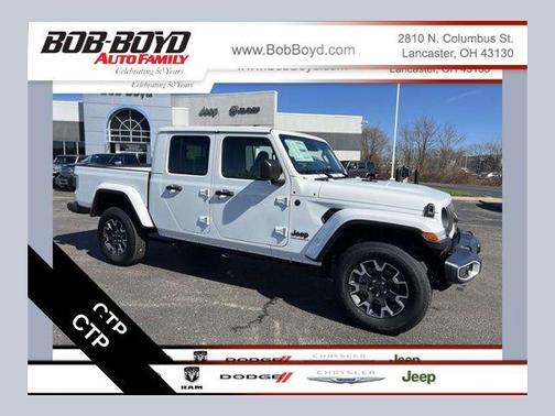Bright White Clearcoat 2026 Jeep Gladiator Sport