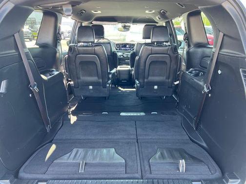 Bright White Clearcoat 2025 Chrysler Pacifica Select