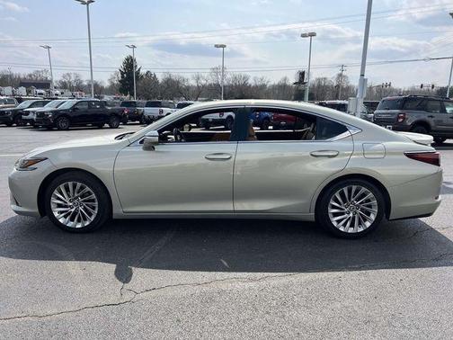 Silver 2021 Lexus ES 350 Luxury