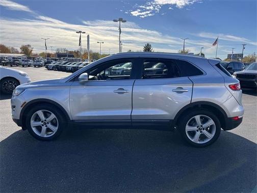 2015 Lincoln MKC Base