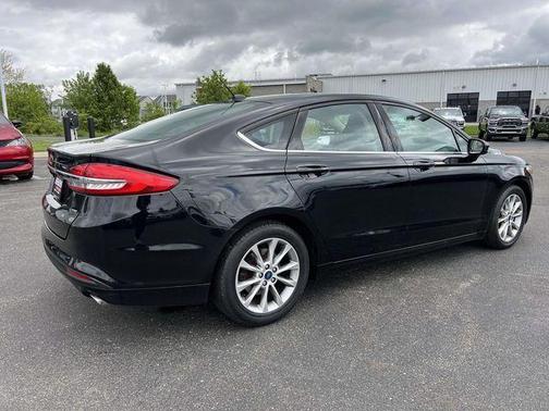 Shadow Black 2017 Ford Fusion SE