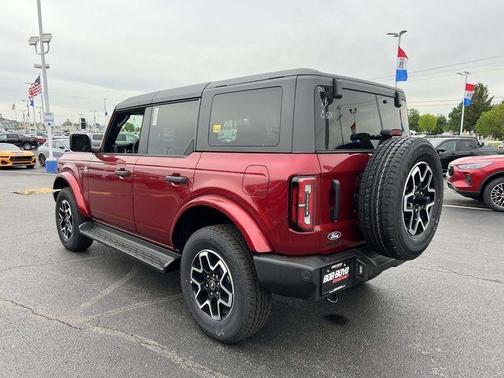 Ruby Red Metallic Tinted Clearcoat 2026 Ford Bronco Outer Banks