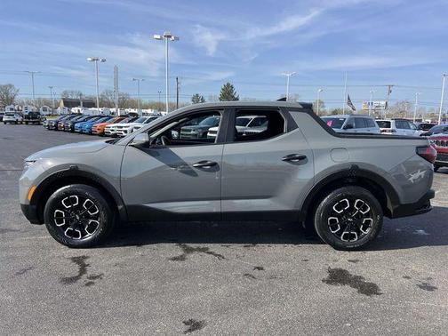 Hampton Gray 2023 Hyundai SANTA CRUZ 2.5L SE