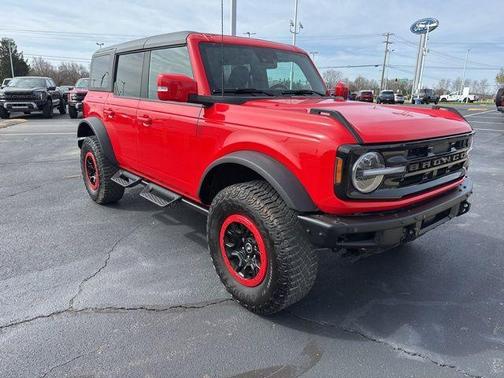 2023 Ford Bronco Outer Banks