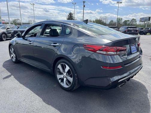 Platinum Graphite 2019 Kia Optima S