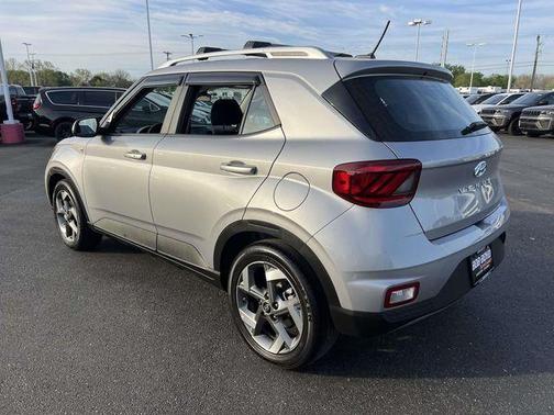 Shimmering Silver 2025 Hyundai VENUE SEL