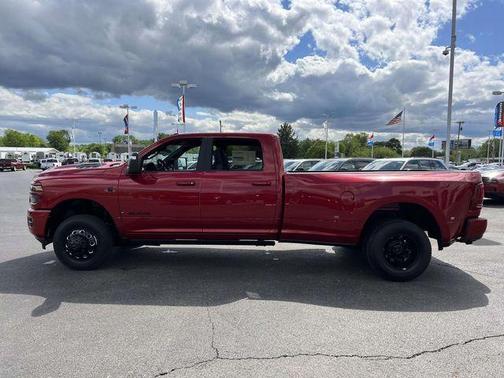 Molten Red Pearlcoat 2026 RAM 3500 Laramie