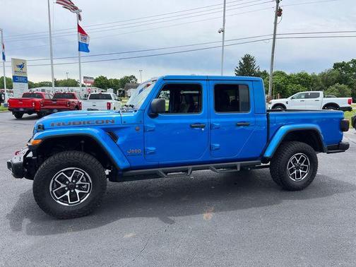Hydro Blue Pearlcoat 2026 Jeep Gladiator Rubicon