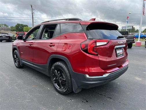 2024 GMC Terrain AT4