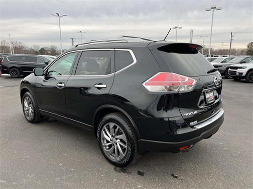 2016 Nissan Rogue SL