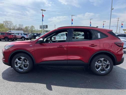 2025 Ford Escape ST-Line