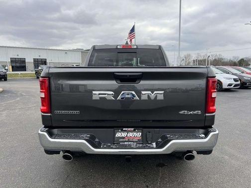 Granite Crystal Clearcoat Metallic 2026 RAM 1500 Big Horn/Lone Star