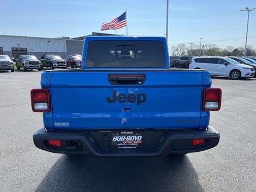 Hydro Blue Pearlcoat 2026 Jeep Gladiator Sport