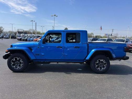 Hydro Blue Pearlcoat 2026 Jeep Gladiator Sport