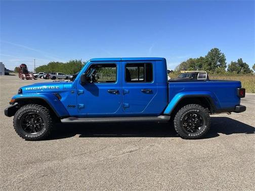 2025 Jeep Gladiator Sport