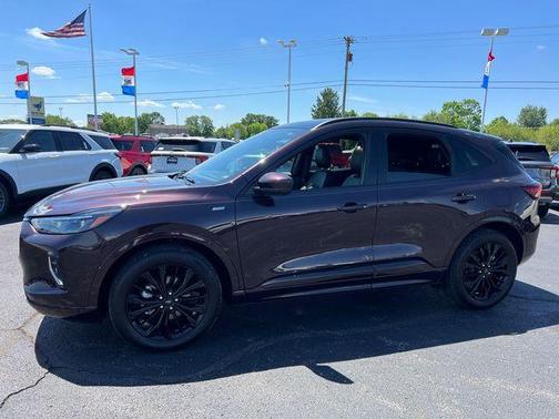 Cinnabar Red 2023 Ford Escape ST-Line Elite