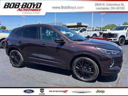 Cinnabar Red 2023 Ford Escape ST-Line Elite
