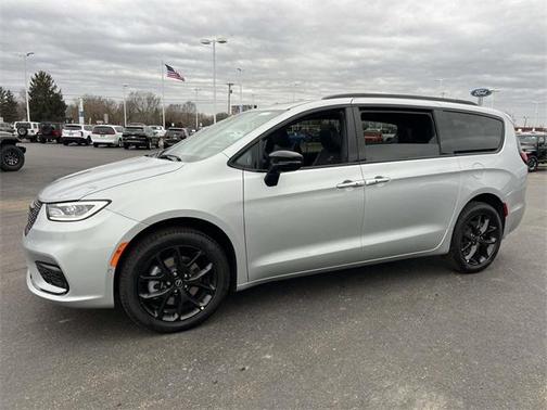 2026 Chrysler Pacifica Limited