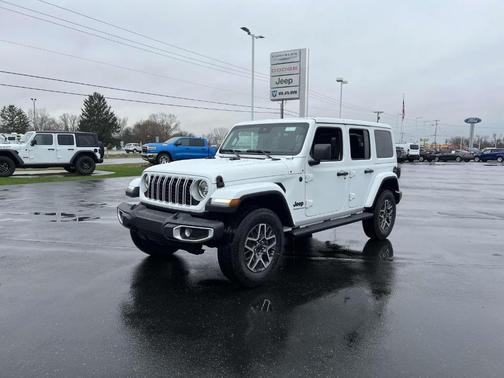 2025 Jeep Wrangler Sahara