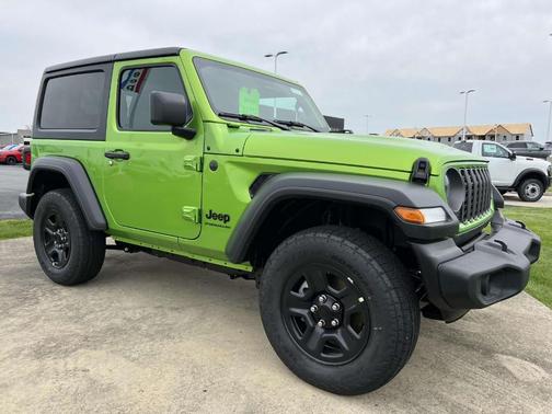 2025 Jeep Wrangler Sport
