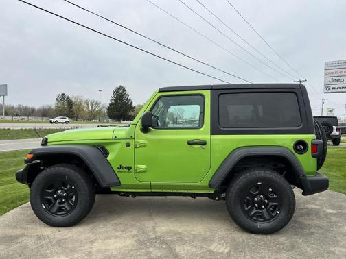 2025 Jeep Wrangler Sport