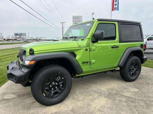 2025 Jeep Wrangler Sport