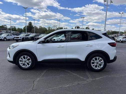 Oxford White 2025 Ford Escape Active