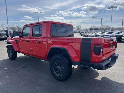 2025 Jeep Gladiator Sport