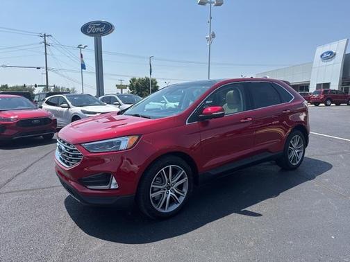 2023 Ford Edge Titanium