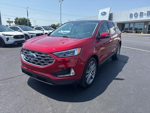 2023 Ford Edge Titanium