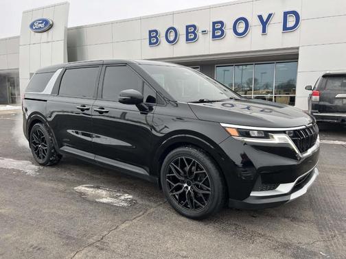 2024 Kia Carnival LX