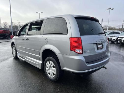 2016 Dodge Grand Caravan AVP/SE
