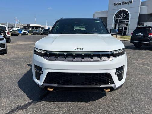 Bright White Clearcoat 2026 Jeep Grand Wagoneer 85TH ANNIVERSARY EDITION