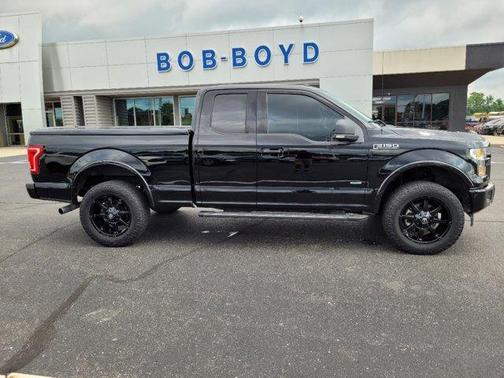 Photo 4 of 22 of 2017 Ford F-150 XLT