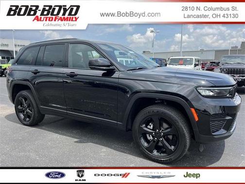 2025 Jeep Grand Cherokee Laredo