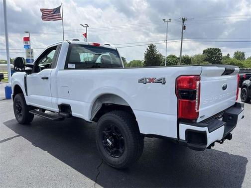 2025 Ford F-250 XL