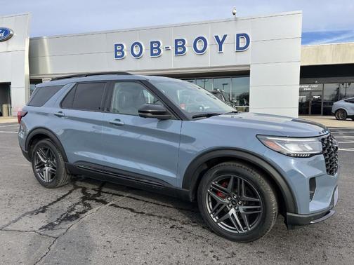 2025 Ford Explorer ST