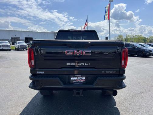 Onyx Black 2022 GMC Sierra 2500 Denali