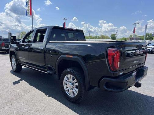 Onyx Black 2022 GMC Sierra 2500 Denali