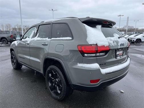 2019 Jeep Grand Cherokee Laredo