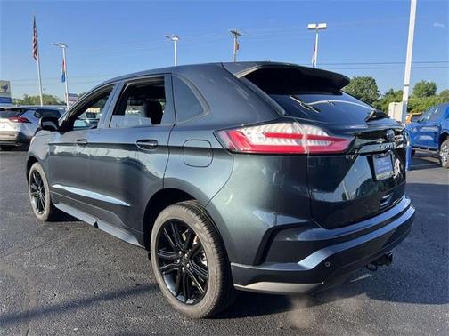 2022 Ford Edge ST Line