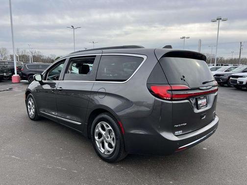 2023 Chrysler Pacifica Limited