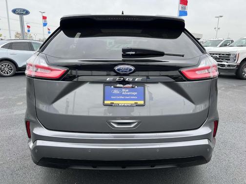 2022 Ford Edge ST Line
