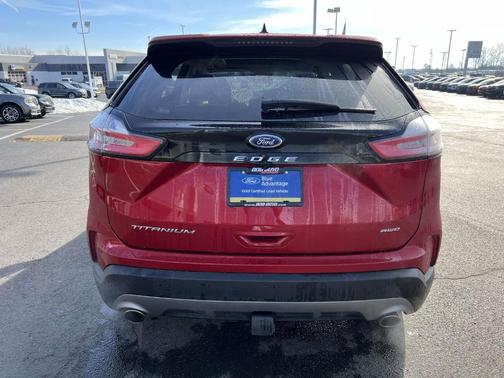 2023 Ford Edge Titanium
