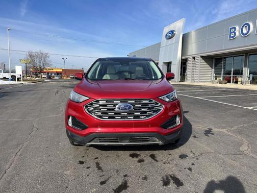 2023 Ford Edge Titanium
