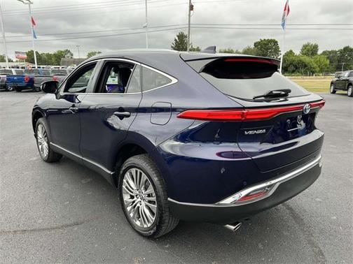 2023 Toyota Venza XLE